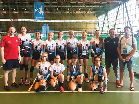 Dobre wynki siatkarek w finale MP Kinder + Sport