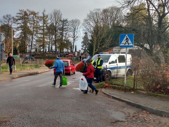 Policjanci podsumowali akcję "Znicz", jeden pijany, jedna kolizja