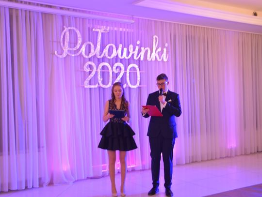 Połowinki w Liceum Ogólnokształcącym w Sejnach (foto)