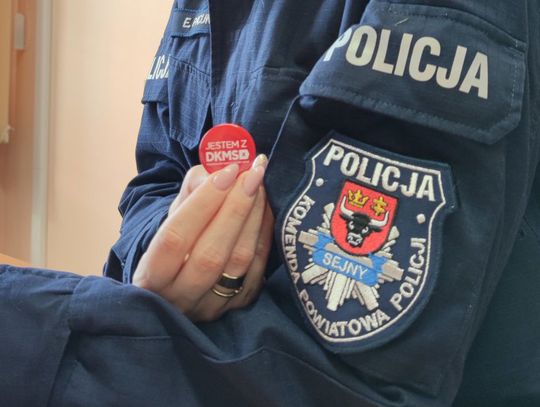 Sejneńscy policjanci rejestrują się w banku szpiku, by pomóc Barbarze