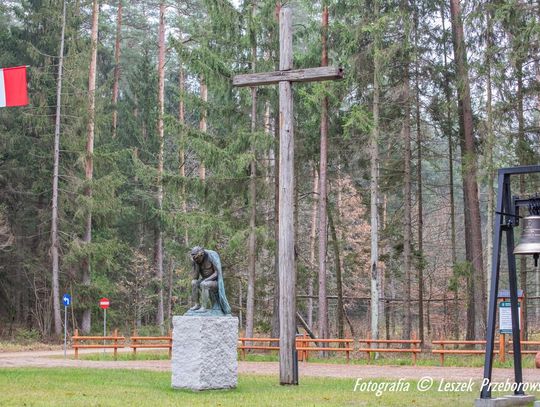 W lesie pod Rygolem powstało miejsce Pamięci Ofiar Obławy Augustowskiej (zdjęcia)