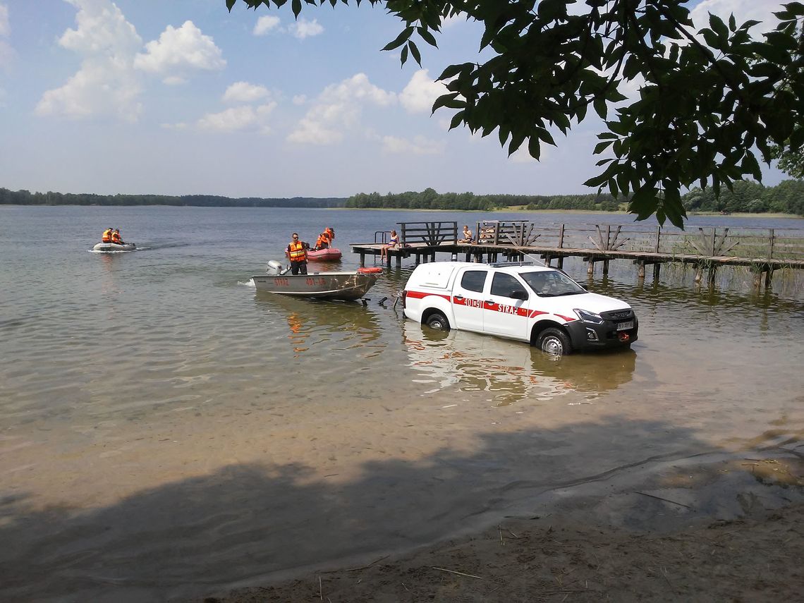Ćwiczenia „POWÓDŹ 2019” na jeziorze Długim