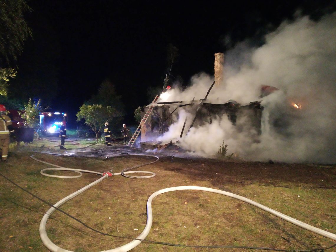 Dom w Markiszkach spłonął w nocy doszczętnie (foto)
