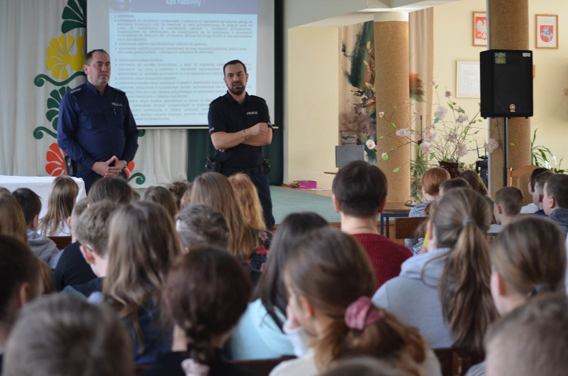 Puńsk: policjanci pogadali z uczniami z podstawówki