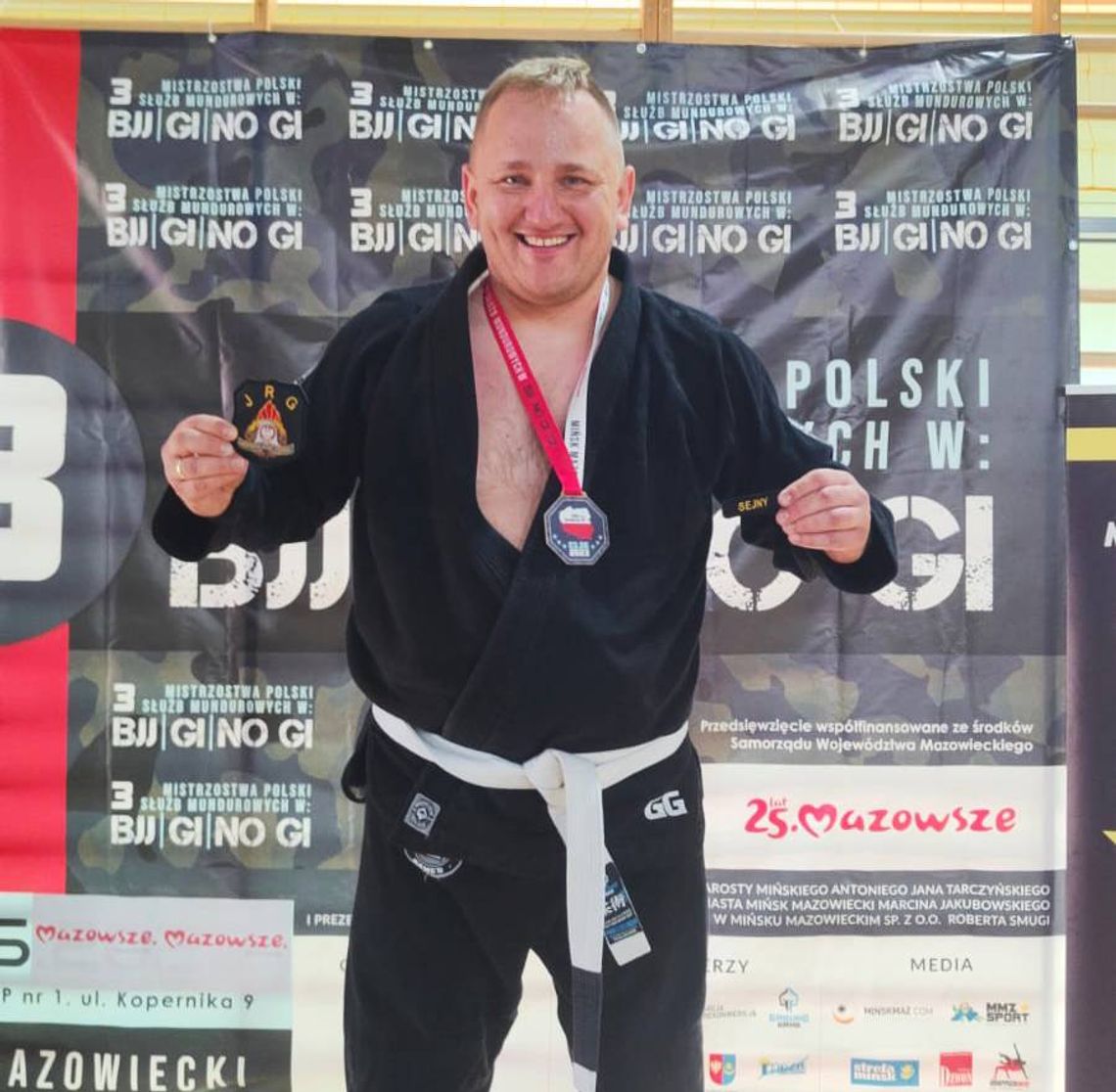 Sejneński strażak Michał Popko mistrzem Polski Jiu Jitsu