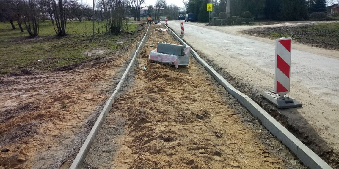 Trwa remont drogi powiatowej Sejny - Łumbie - Widugiery